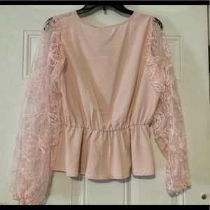 Long Sleeve Lace Top (L)